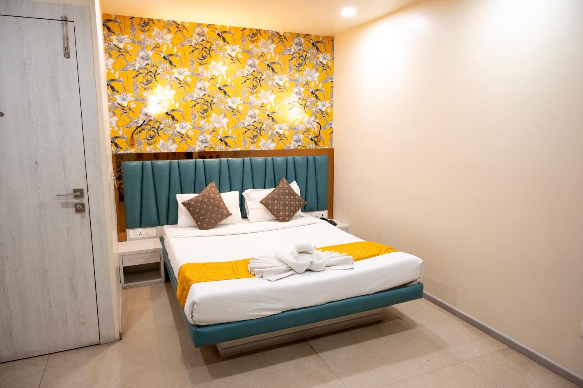 The Opus Kolkata - A Boutique Hotel Екстер'єр фото
